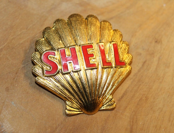 Shell oil company badge - Gas Station attendant s… - image 4