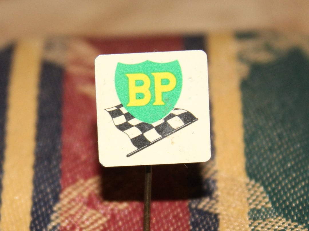 Vintage BP British Petrol Oil Company Motor Racing Chequered Flag Pin ...
