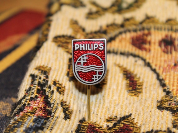 Vintage Philips logo pin - radio television enamel ad… - Gem