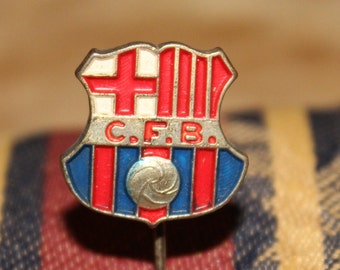 vintage FC Barcelona soccer pin - Spanish sports football  club promotional pin CA 1960's