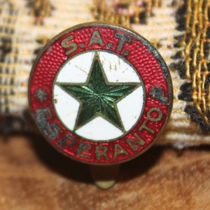Vintage Esperanto Language Pin - Enamel S.A.T Esperanto Lapel