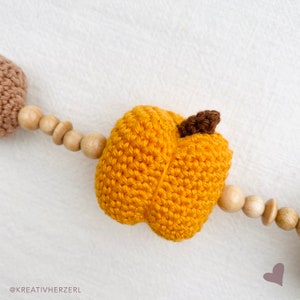 Baby stomach size necklace crocheted image 4