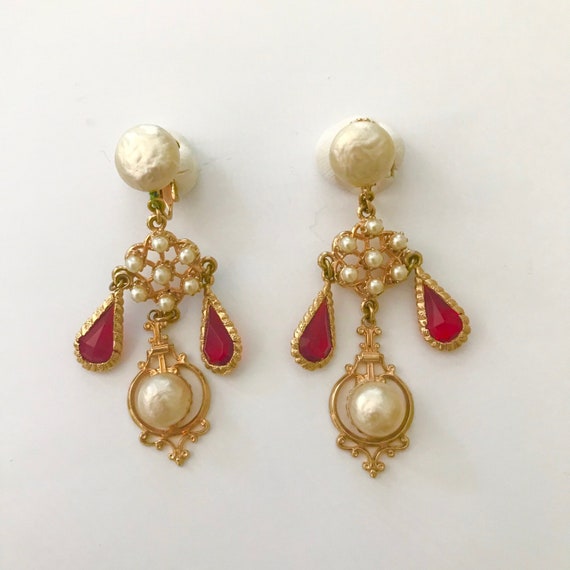 Glorious Gold Dangle Statement Earrings - image 1
