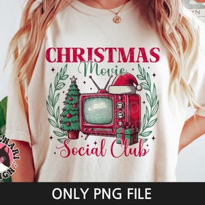 クリスマス映画ソーシャルクラブPng、面白いクリスマスシャツpng、メリークリスマスpng、クリスマスツリーpng、ホリデーpng、レトロpng