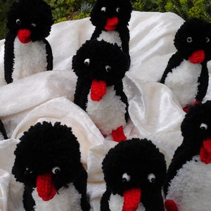 Egg Warmer Penguin