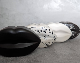 Quirky alternative luscious lip ornament decoration, black and white lip home decoration gift