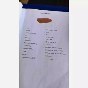 Puede incluir: Una p&aacute;gina con texto y una peque&ntilde;a ilustraci&oacute;n de un bloque rectangular marr&oacute;n etiquetado como "COCOPEAT BLOCK". El texto incluye tama&ntilde;o (30 x 15 x 14 cm), peso (2,5 kg) y otras especificaciones del producto.