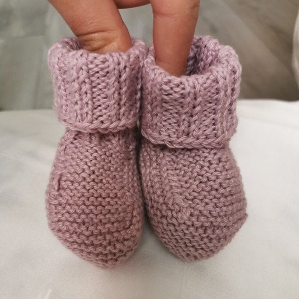 Chaussons bébés/Chaussons rose/Chaussons tricot/Tricot bébé/Baby knit/Chaussons fille/Chaussons coton