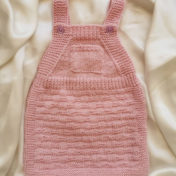 Robe tricot/Robe bébé /Robe rose/Tricot bébé/Tricot rose/Layette/Handmade/Acrylique/Robe débardeur