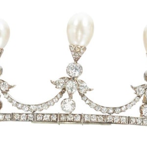 Victorian Inspired 925 Sterling silver Natural Pearl Bridal Tiara Sparkled With Rose Cut Diamond