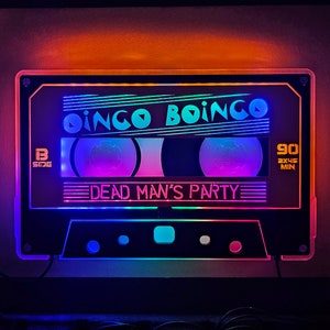 Oingo Boingo - Dead Man's Party Kassette Tape Decor | Retro Led-Neon Leuchtreklame für Geeks | Oldies but Goldies | 80er 90er Rock & Roll - Pop