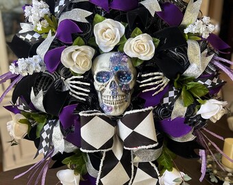 Couronne d'Halloween, butin tête de mort, butin d'Halloween, couronne squelette, butin squelette, décorations d'Halloween, décoration d'Halloween