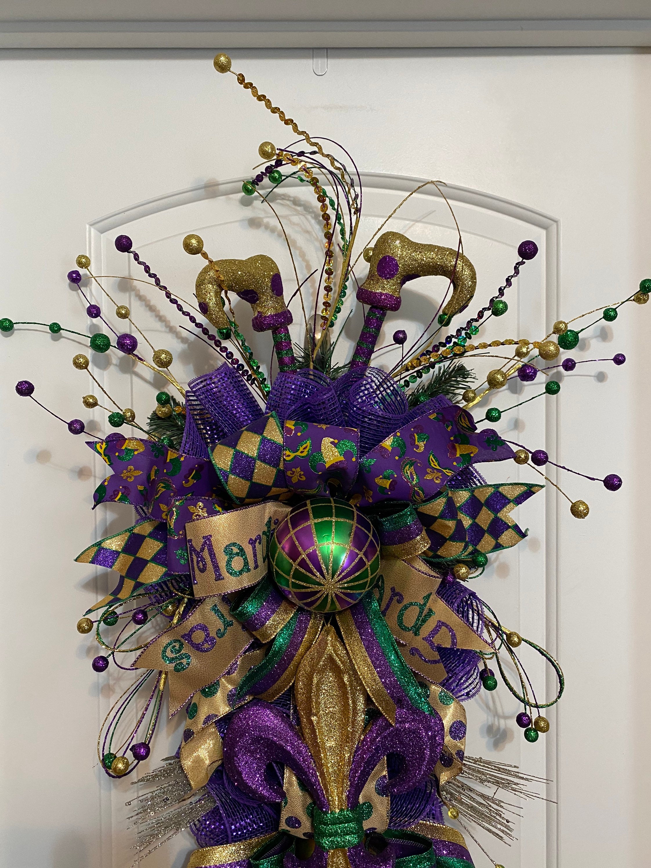mardi gras swag wreaths