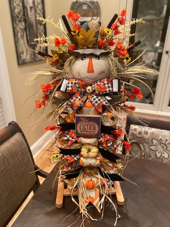 Scarecrow swag, scarecrow wreath, scarecrow decor, scarecrow decorations, fall swag, fall wreath, door decor, front door wreath