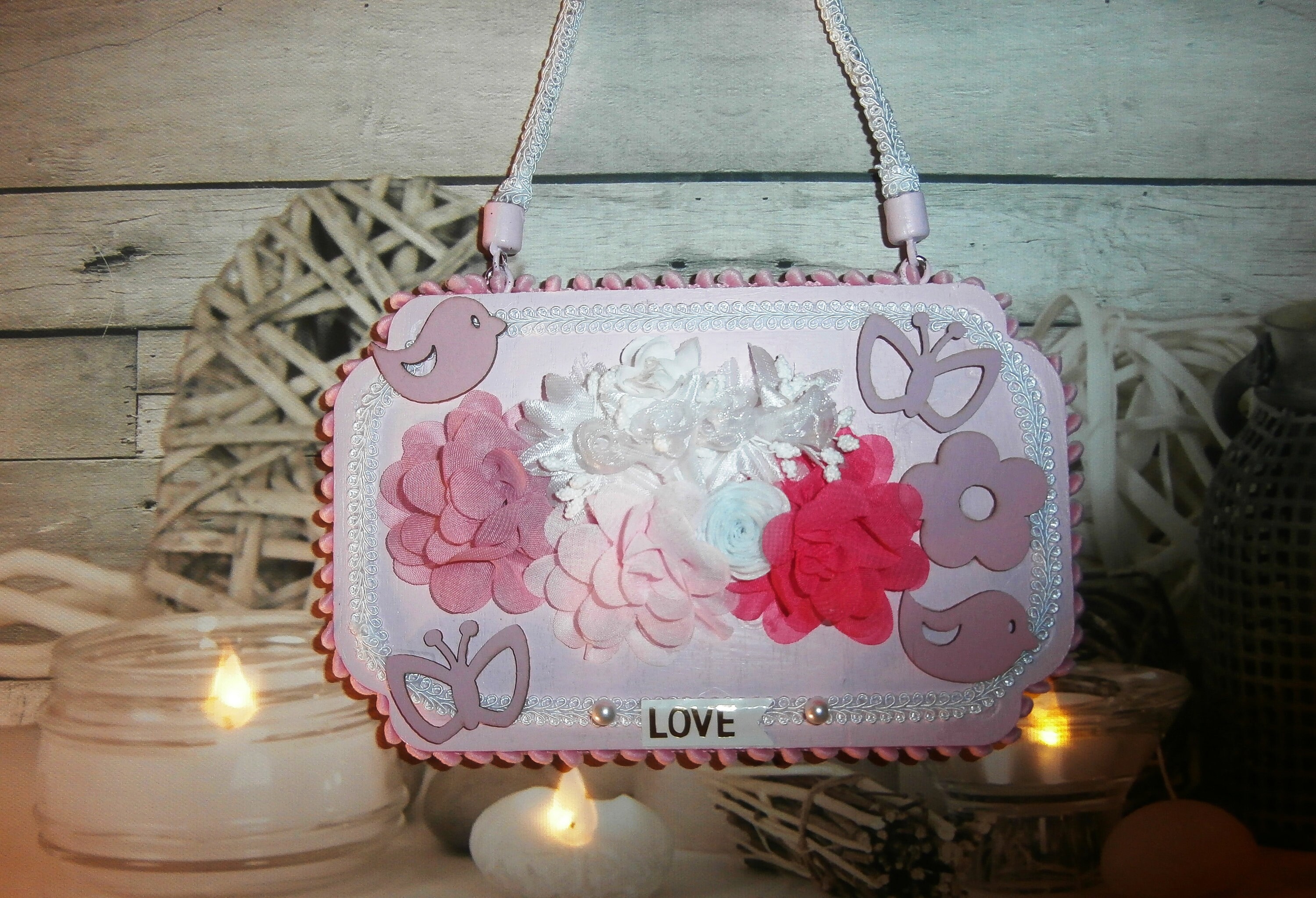 Décoration Shabby Chic Rose avec Fleurs