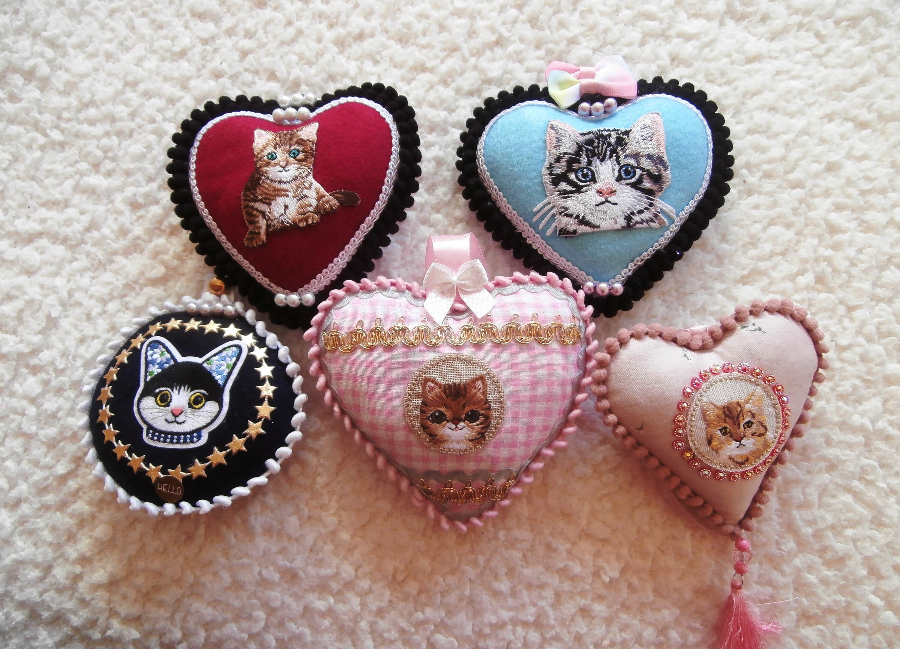 Coeur en Tissu avec Chat