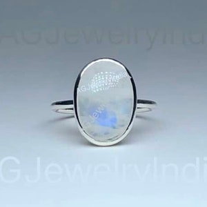 Natural White Rainbow Moonstone Ring, Moonstone Ring, Smooth Gemstone Ring, 925 Sterling Silver Ring, Gift For Her, Ring Moonstone, Rainbow
