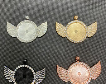 Wing Pendant Necklace