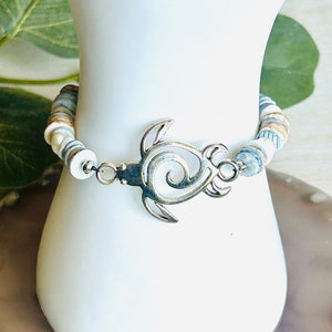 Sea Turtle Shell Bead Bracelet , Womens Boho Hippie Animal Ocean Beach Tropical Bracelet