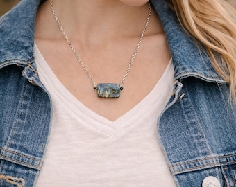 Abalone Shell Bar Necklace, Minimalist Shell Necklace, Coastal Jewelry, Ocean Necklace, Silver Chain Necklace, Beach Jewelry Gift