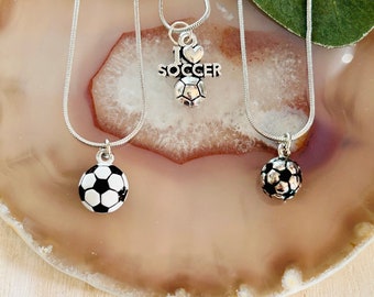 Lot De 2 Colliers Volley-ball MIRKUZI – Pendentif Incrusté De Strass, Laiton Durable, Unisexe, Cadeau Sportif Pour Ados