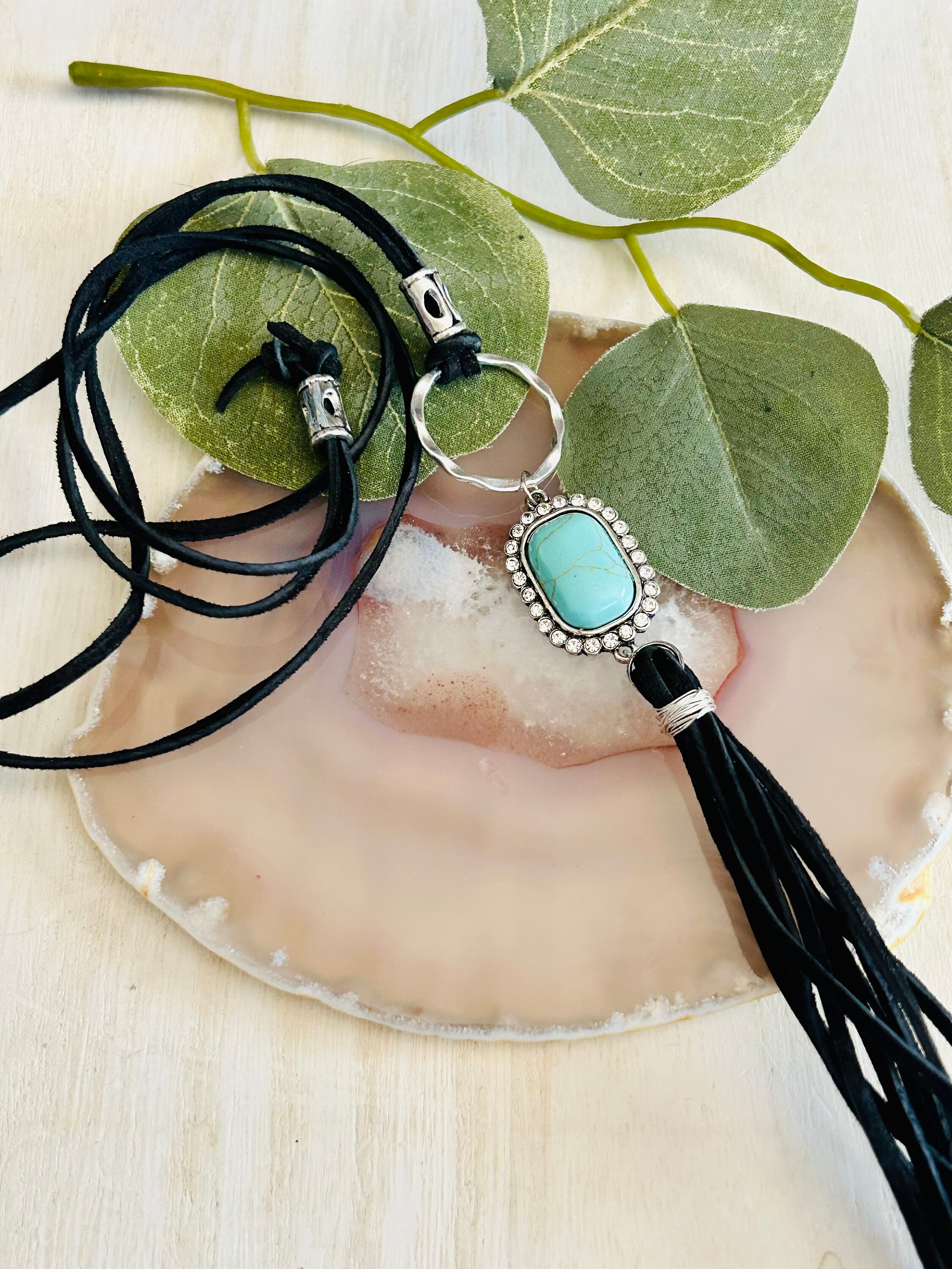 Collana Western Turchese E Pelle Per Donna – Gioiello Boho Chic Per Concerti Country E Look Estivi