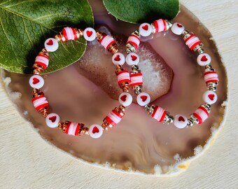 La pulsera del estiramiento del corazón de los niños, muchachas moldeó la pulsera de San Valentín del amor