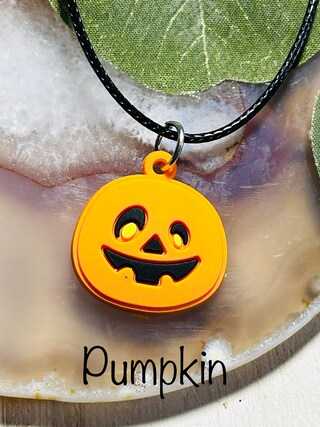 Collana A Y Donna Con Goccia Di Sangue E Pipistrello – Imitazione Rubino, Gotica, Halloween, Metallo Nero