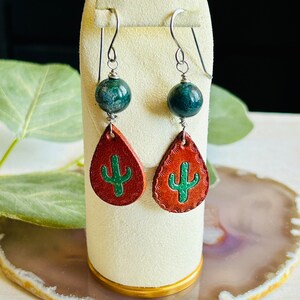 Tooled Leather Cactus Teardrop Pendant Earrings , Women’s Western Drop Earrings D2