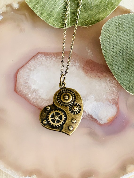 Steampunk heart necklace deals