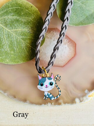 Collana Con Ciondolo Gatto 3D Per Donna | Corda Scamosciata Marrone | Gioiello In Finta Pelle E Lega Ipoallergenica | Regalo Originale Per Amanti Dei Gatti