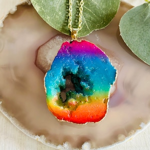 Women’s Rainbow Agate Pendant Necklace, Women’s Gold Necklace