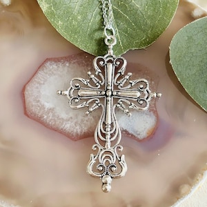 Unisex Silver Cross Necklace, Women’s Silver Necklace