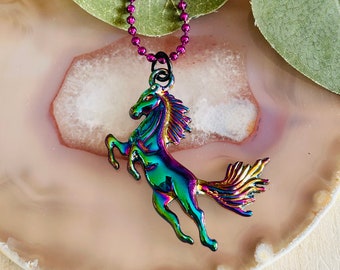 Unicorno 3d colorato con criniera colorata | Immagine generata dall'IA