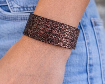 Kupfer Leder Manschette Armband, Metallic Braun Leder Armband, breite rustikale Leder Manschette, Boho Western Statement Schmuck