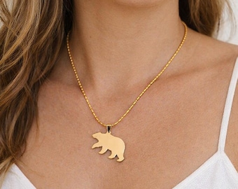 Collar de oso dorado, colgante minimalista de oso, joyería de animales del bosque, regalo para amantes de la naturaleza, delicado collar con dije de oso.