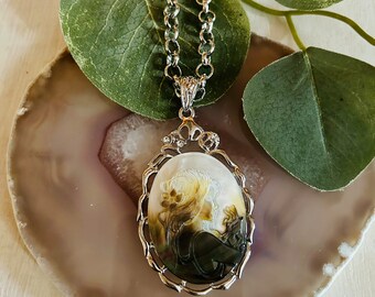 Women’s Shell Cameo Pendant Necklace, Women’s Silver Necklace