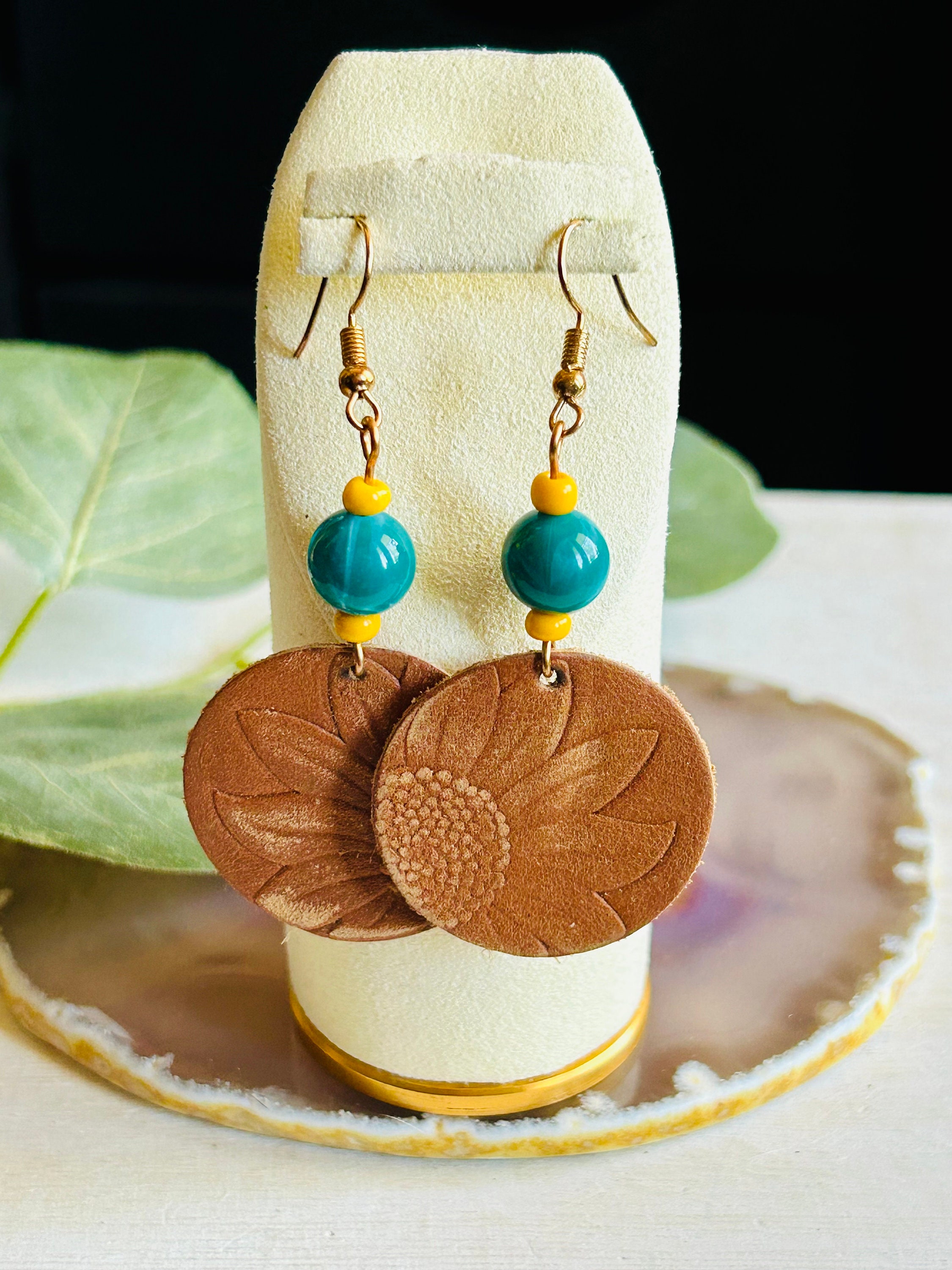 Orecchini Pendenti Con Girasole In Similpelle, Leggeri E Comodi, Regalo Perfetto Per Donne E Ragazze