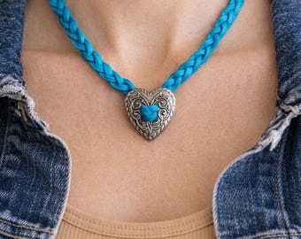 Western Heart Necklace, Braided Leather Necklace, Cowgirl Heart Pendant, Western Jewelry Gift, Boho Cowgirl Necklace, Rustic Jewelry