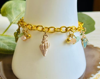 Shell Charm Bracelet , Womens Boho Hippie Beach Ocean Tropical Bracelet