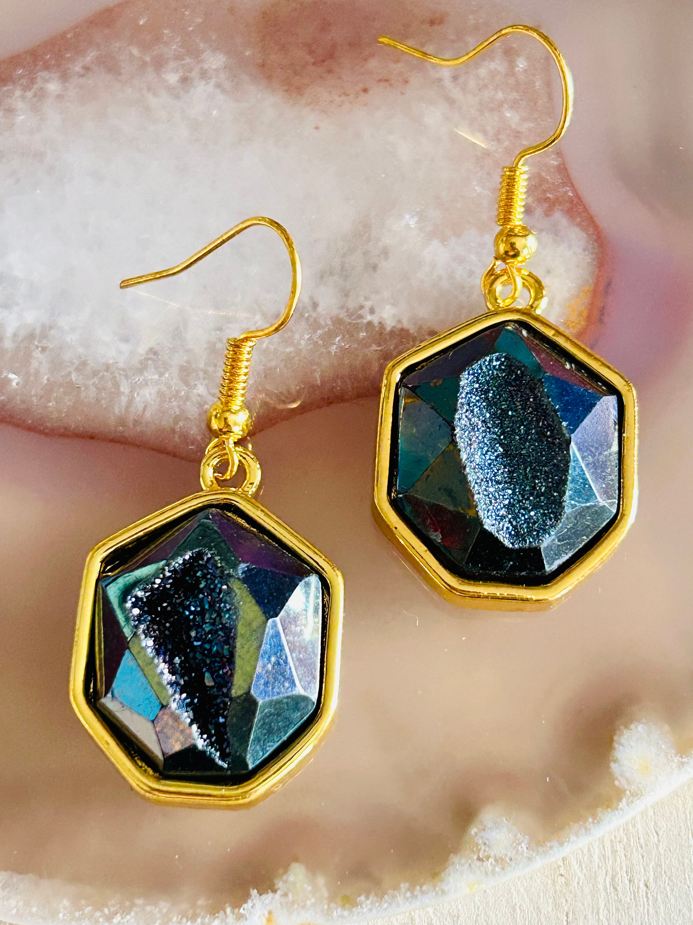 Boucles D'oreilles Or Avec Pierre Bleue - Occasion En Bon état, Fermoir Dormeuse