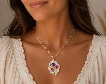 Floral Gold Necklace, Colorful Flower Pendant Necklace, Botanical Enamel Charm Necklace, Cottagecore Jewelry, Garden Gift for Women