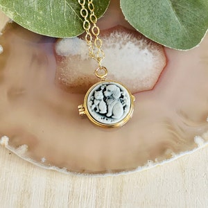 Dog & Cat Cameo Locket Necklace, Women’s Gold Animal Necklace