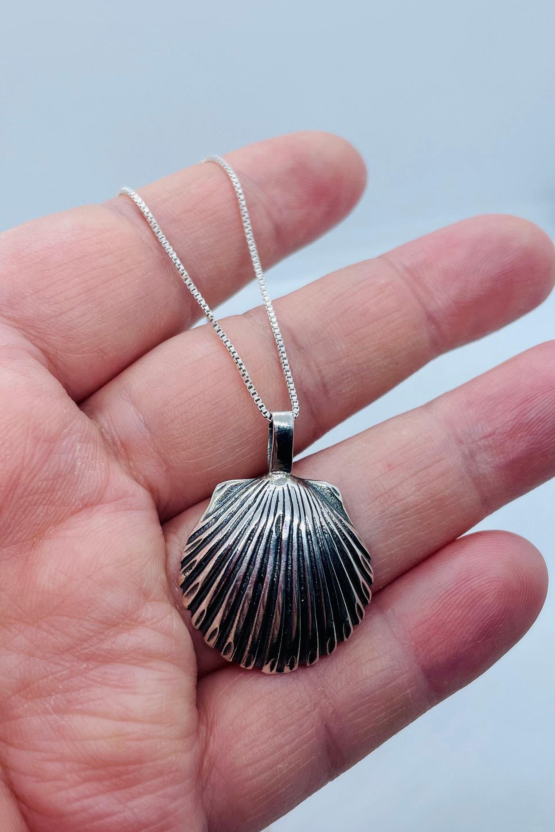 ネックレス・ペンダント Shell Necklace (Silver) Amazon.com: Honolulu Jewelry Company Sterling Silver High