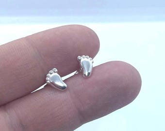 Sterling Silver Foot Earrings-Baby Feet Earrings-Ear studs-Minimalist Jewelry