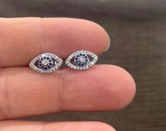 Puces d'oreilles mauvais œil en argent sterling – Zirconium, 7 x 12 mm