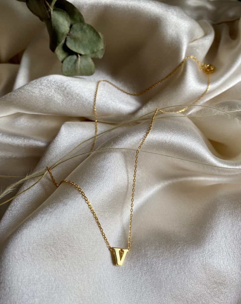925 Sterling Silver Initial Necklace Meghan Markle Gold Etsy UK