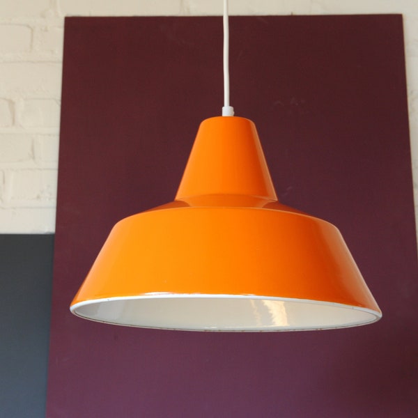 Louis Poulsen orange enamel hanging lamp, minimalist industrial Danish hanging lamp, mid century modern dining table lamp