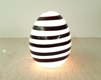 Large ILU di Vetro glass table lamp / floor lamp, egg-shaped Zebra black and white glass, Italian glass Dutch design