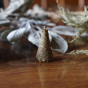 Garden Sage and Juniper Incense Cones Organically Grown & Handmade - Pack of 20